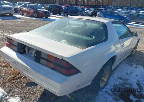 1982 Chevrolet Camaro from USA, damaged, VIN 1G1AP87H9CN153079